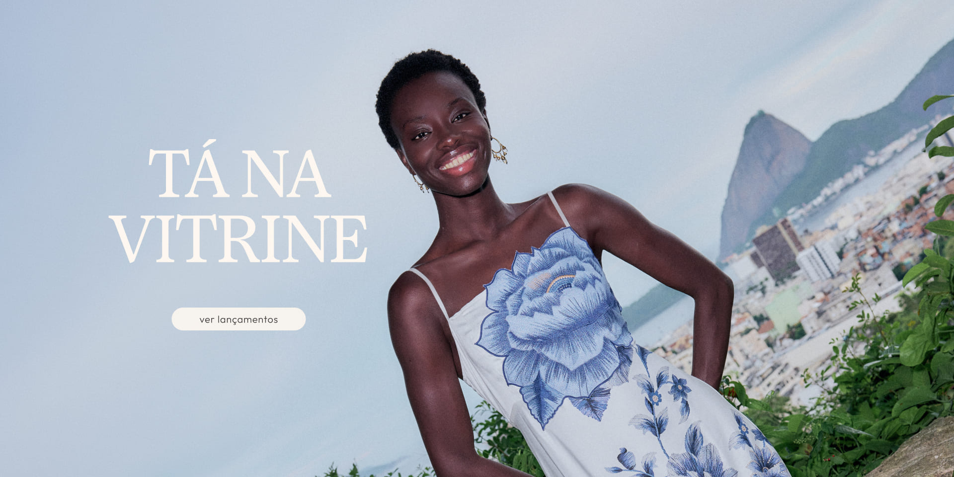 [farm rio] [banner tv vitrine] vestido floral azul e branco novidade FARM. compra aqui!