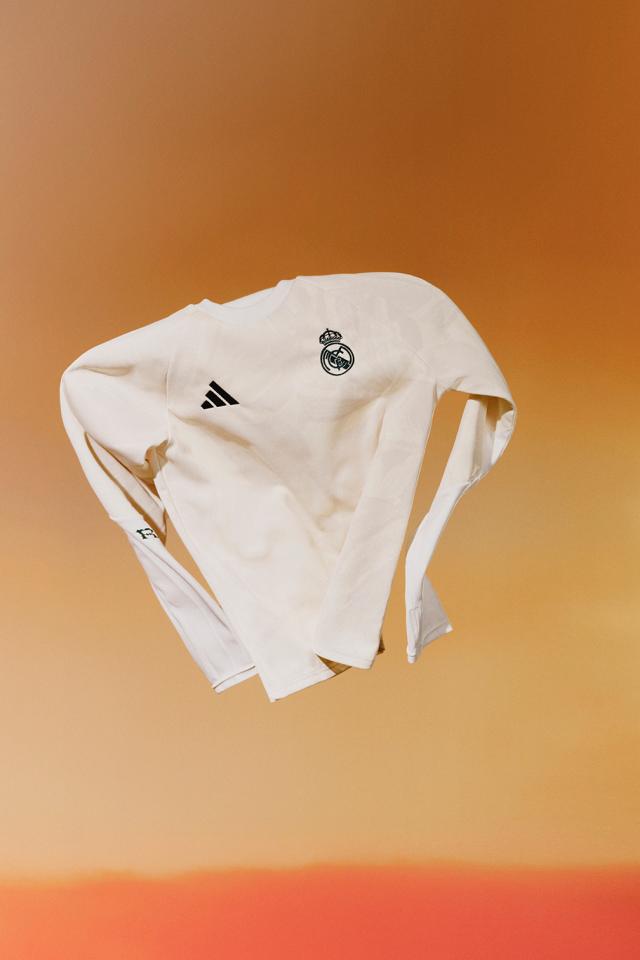 [LP FARM Rio - Real Madrid] [carrossel 05] blusa de manga collab Real Madrid x adidas x FARM